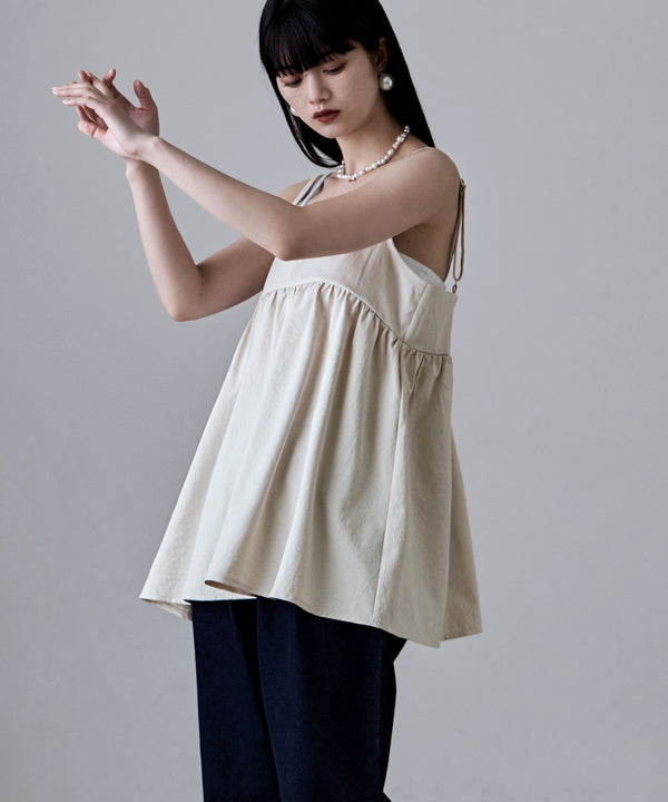 {"color":"\u30b0\u30ec\u30fc\u30b8\u30e5","info":"model\uff1aH163cm size\uff1aM"}