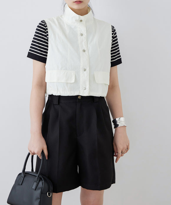 {"color":"\u30aa\u30d5\u30db\u30ef\u30a4\u30c8","info":"model\uff1aH163.5cm size\uff1aM"}