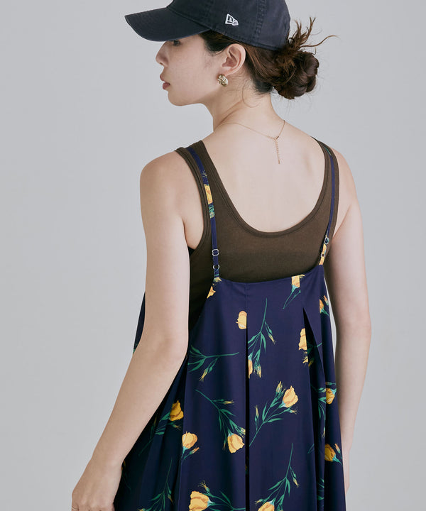 {"color":"\u30d6\u30e9\u30c3\u30af","info":"model\uff1aH166cm size\uff1aF"}
