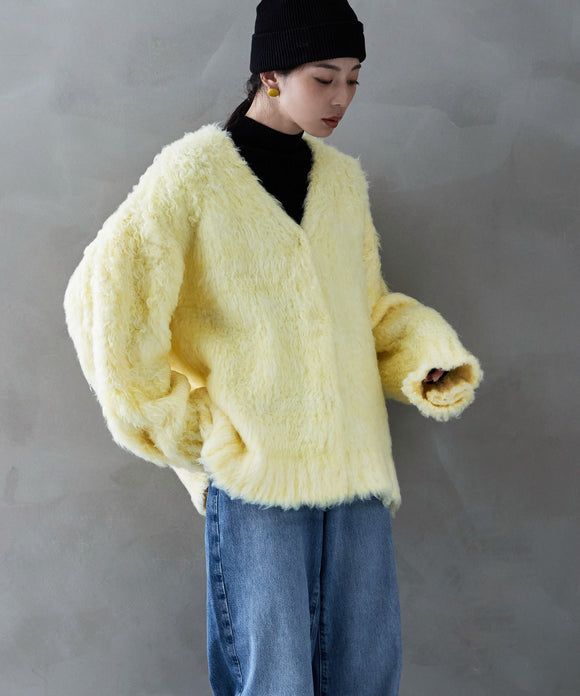 {"color":"\u30a4\u30a8\u30ed\u30fc","info":"model\uff1aH166cm size\uff1aF"}