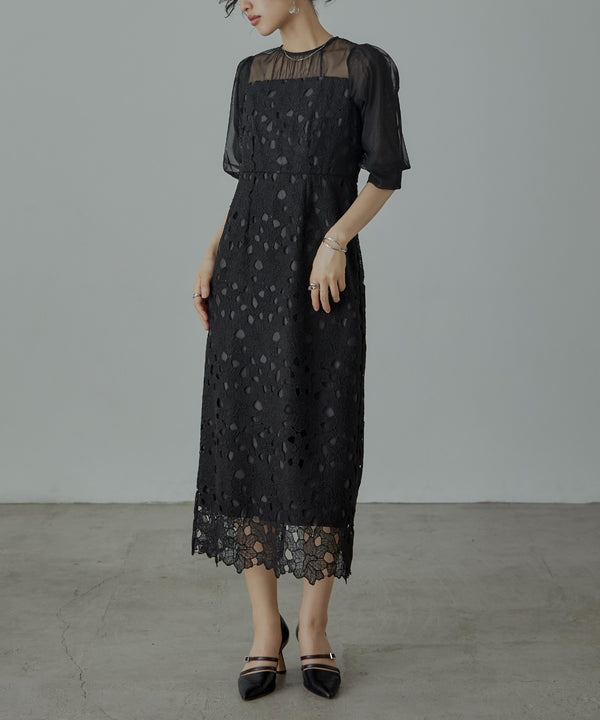 {"color":"\u30d6\u30e9\u30c3\u30af","info":"model\uff1aH167cm size\uff1aM"}