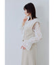 {"color":"\u30d9\u30fc\u30b8\u30e5","info":"model\uff1aH166cm size\uff1aM"}