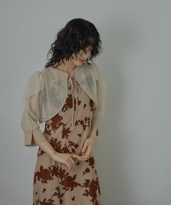 {"color":"\u30d9\u30fc\u30b8\u30e5","info":"model\uff1aH167cm size\uff1aM"}