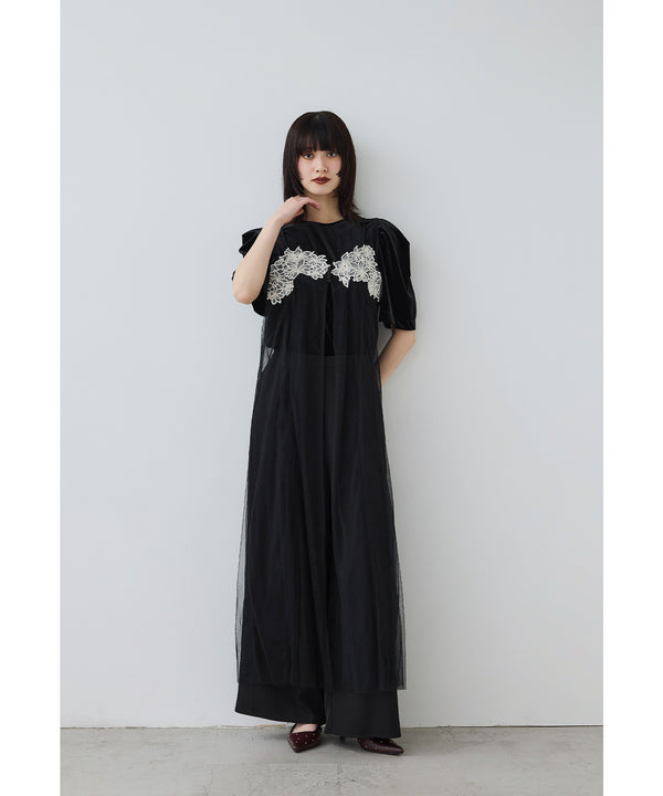 {"color":"\u30d6\u30e9\u30c3\u30af","info":"model\uff1aH166cm size\uff1aM"}