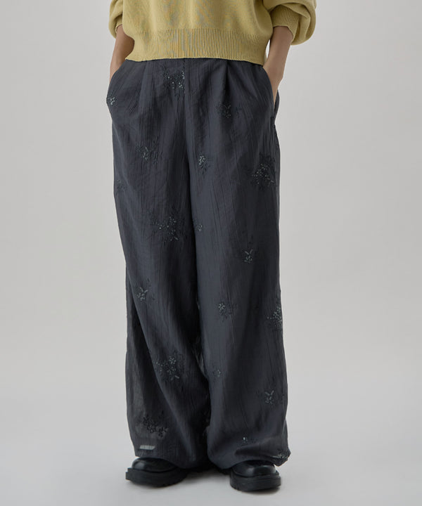 {"color":"\u30c1\u30e3\u30b3\u30fc\u30eb\u30b0\u30ec\u30fc","info":"model\uff1aH166cm size\uff1aM"}