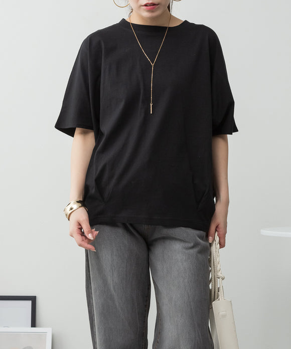 {"color":"\u30d6\u30e9\u30c3\u30af","info":"model\uff1aH160cm size\uff1aM-L"}