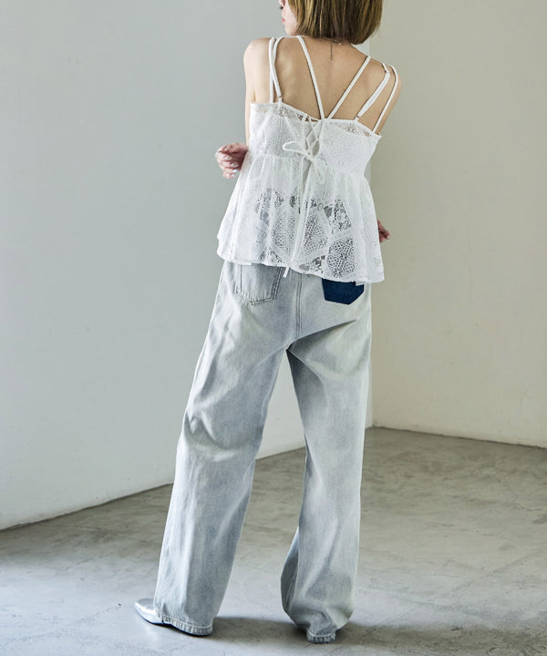{"color":"\u30db\u30ef\u30a4\u30c8","info":"model\uff1aH158cm size\uff1aM"}