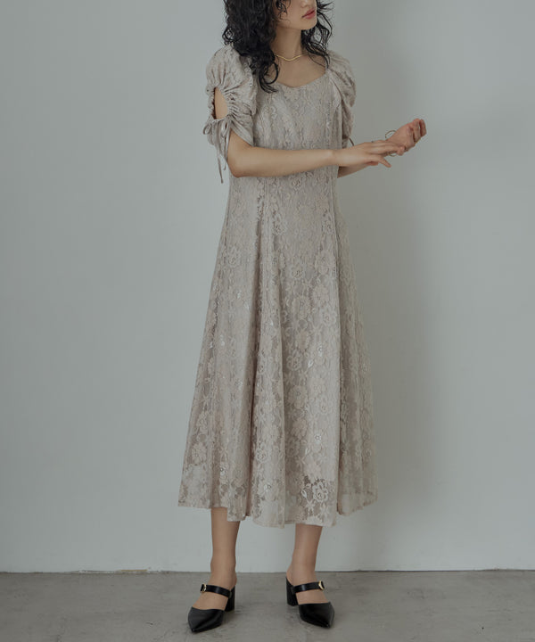 {"color":"\u30d9\u30fc\u30b8\u30e5","info":"model\uff1aH167cm size\uff1aM"}