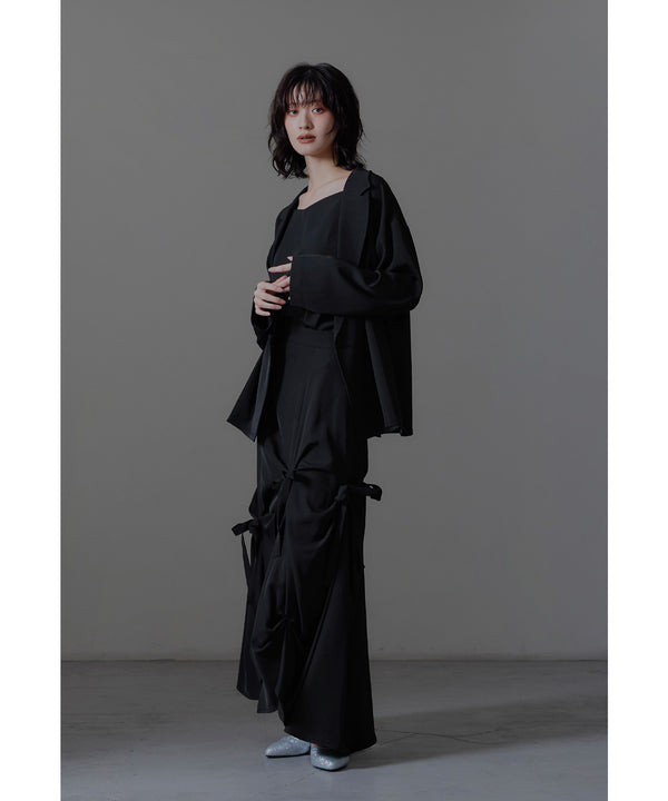 {"color":"\u30d6\u30e9\u30c3\u30af","info":"model\uff1aH166cm size\uff1aM"}