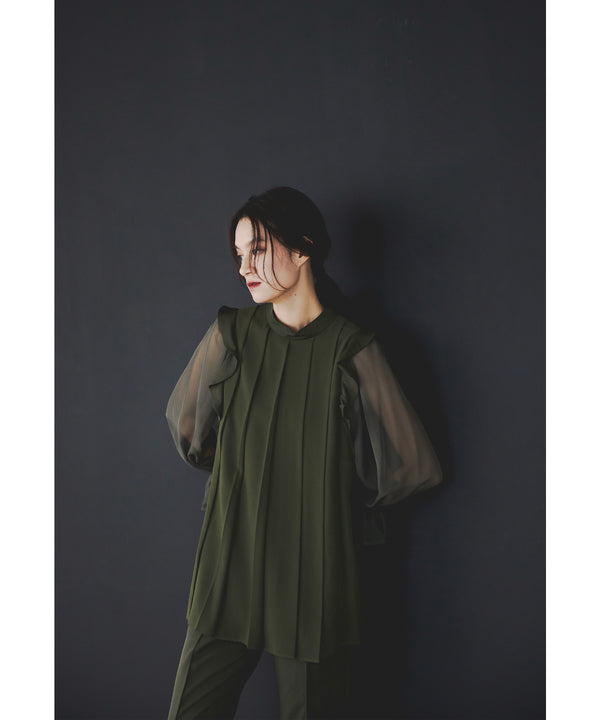 {"color":"\u30ab\u30fc\u30ad","info":"model\uff1aH165cm size\uff1aM"}