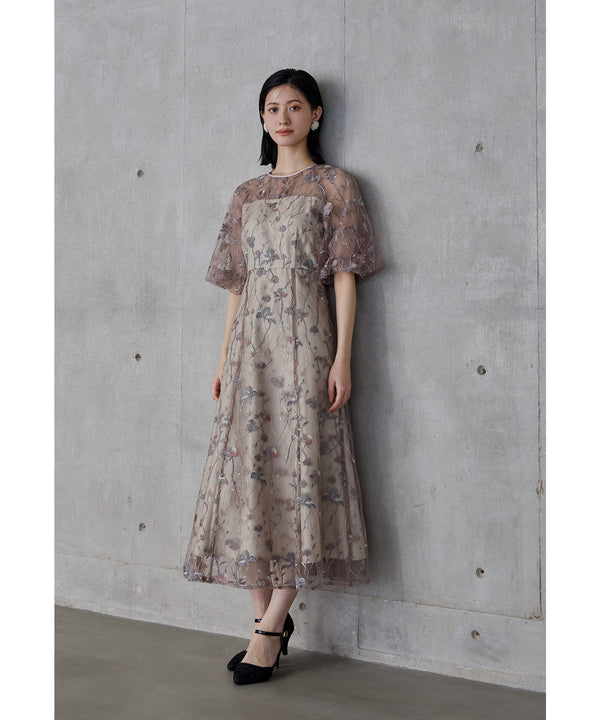 {"color":"\u30d4\u30f3\u30af","info":"model\uff1aH166cm size\uff1aM"}