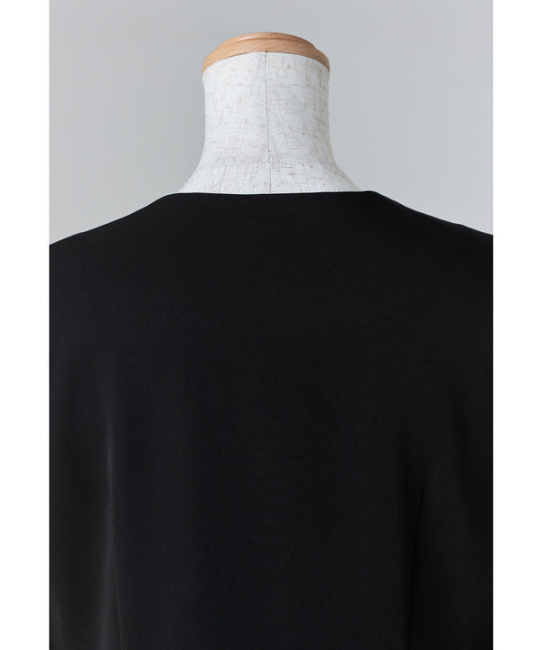 {"color":"","info":""}