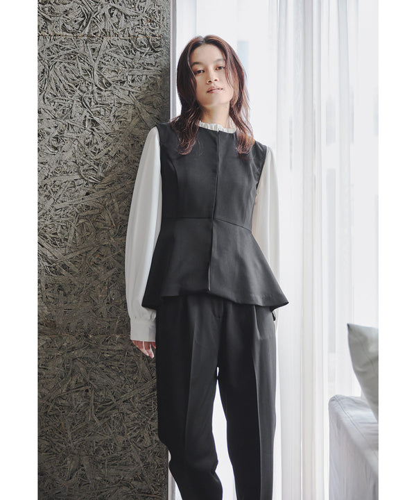 {"color":"\u30d6\u30e9\u30c3\u30af","info":"model\uff1aH165cm size\uff1aM"}