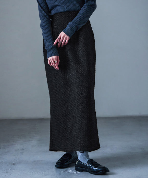 {"color":"\u30d6\u30e9\u30c3\u30af","info":"model\uff1aH158cm size\uff1aM"}