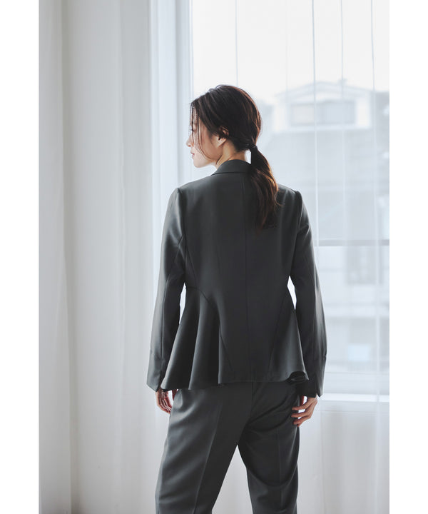 {"color":"\u30c1\u30e3\u30b3\u30fc\u30eb","info":"model\uff1aH165cm size\uff1aM"}