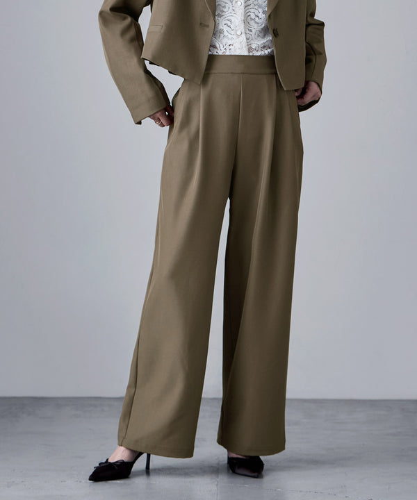 {"color":"\u30ab\u30fc\u30ad","info":"model\uff1aH166cm size\uff1aM"}