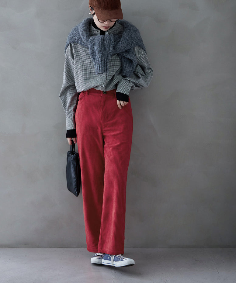{"color":"\u30ec\u30c3\u30c9","info":"model\uff1aH170cm size\uff1aM"}