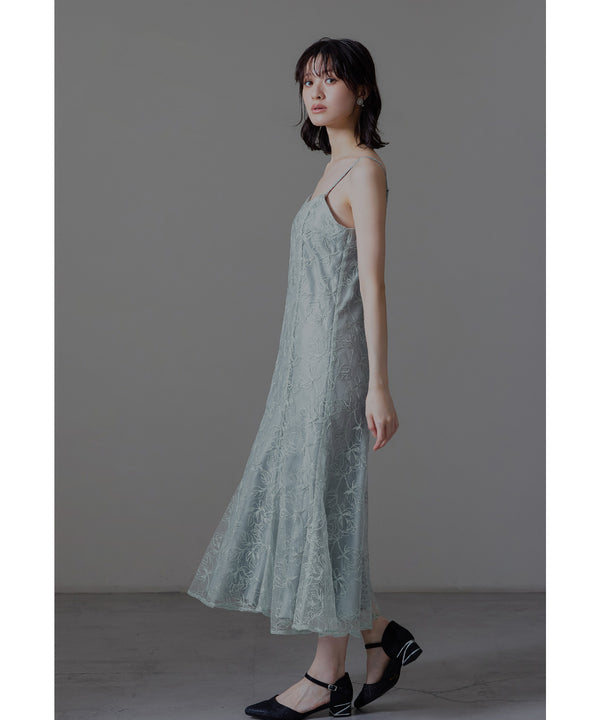 {"color":"\u30df\u30f3\u30c8","info":"model\uff1aH166cm size\uff1aM"}