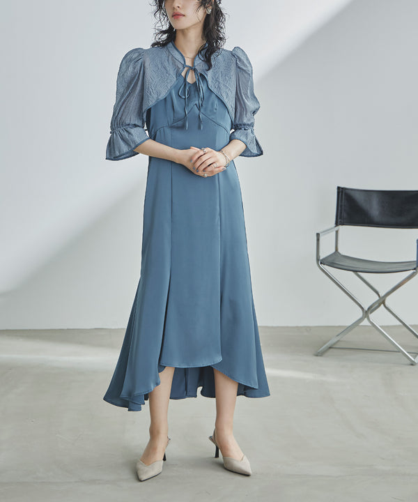 {"color":"\u30d6\u30eb\u30fc","info":"model\uff1aH167cm size\uff1aM"}