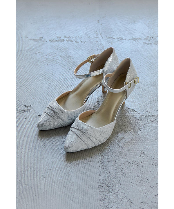 {"color":"\u30b7\u30eb\u30d0\u30fc","info":""}