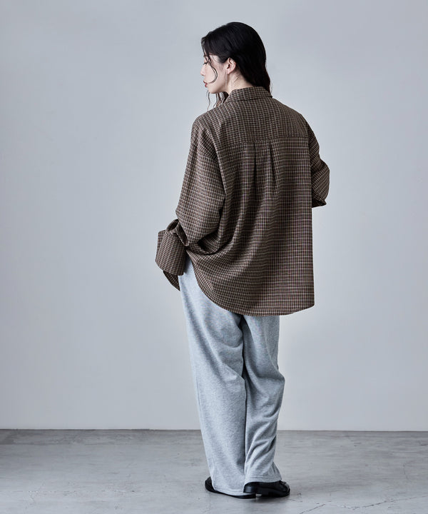 {"color":"\u30d6\u30e9\u30a6\u30f3","info":"model\uff1aH166cm size\uff1aF"}
