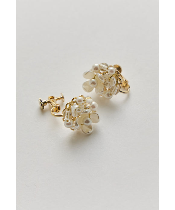 {"color":"\u30b4\u30fc\u30eb\u30c9","info":""}