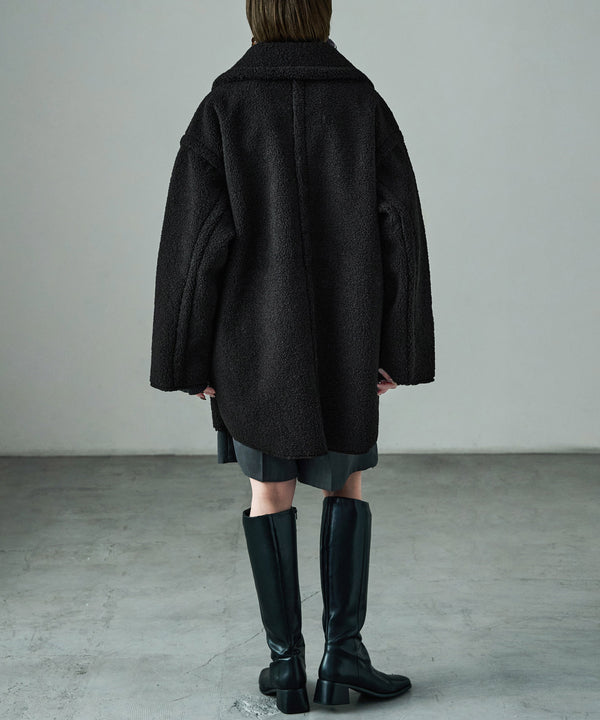 {"color":"\u30d6\u30e9\u30c3\u30af","info":"model\uff1aH158cm size\uff1aF"}