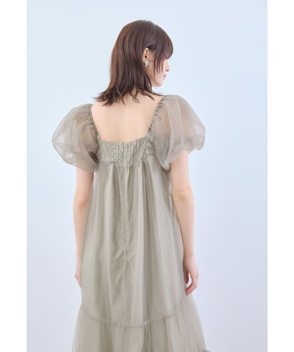 {"color":"\u30d9\u30fc\u30b8\u30e5","info":"model\uff1aH166cm size\uff1aM"}