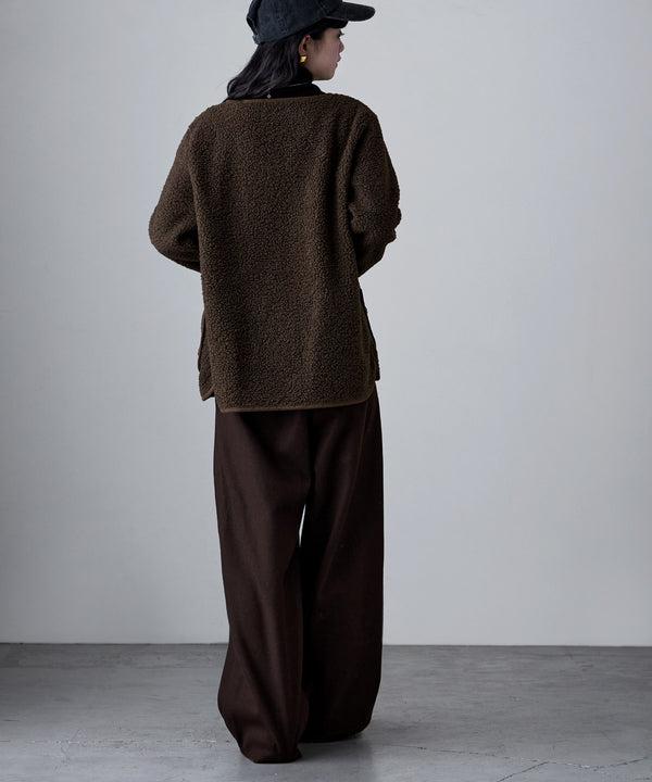 {"color":"\u30d6\u30e9\u30a6\u30f3","info":"model\uff1aH163cm size\uff1aM-L"}