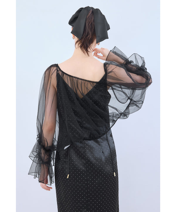 {"color":"\u30d6\u30e9\u30c3\u30af","info":"model\uff1aH166cm size\uff1aM"}