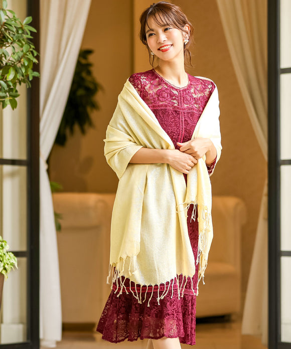{"color":"\u30b4\u30fc\u30eb\u30c9","info":"model\uff1aH164cm size\uff1aF"}