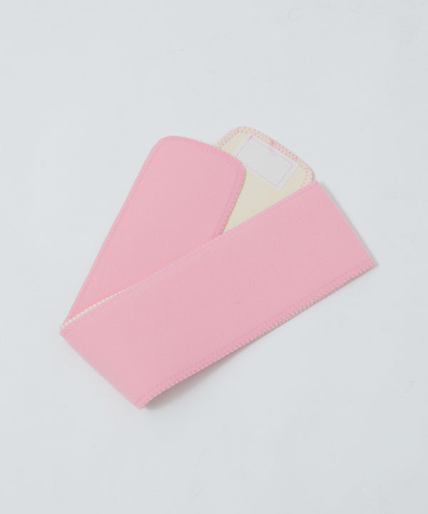 {"color":"\u30db\u30ef\u30a4\u30c8","info":""}