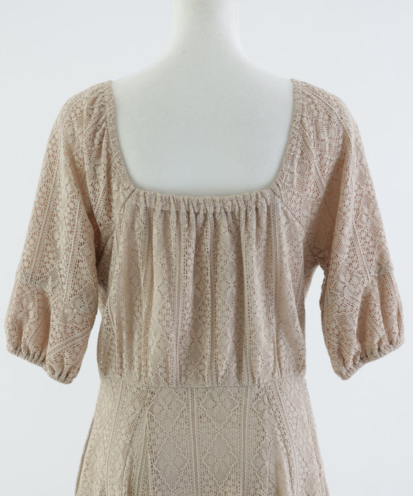 {"color":"","info":""}