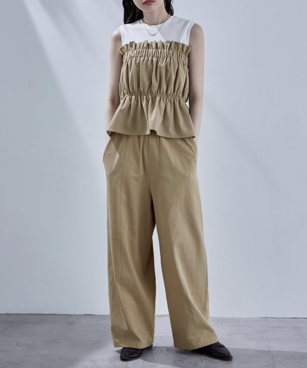 {"color":"\u30e9\u30a4\u30c8\u30d9\u30fc\u30b8\u30e5","info":"model\uff1aH170cm size\uff1aM"}