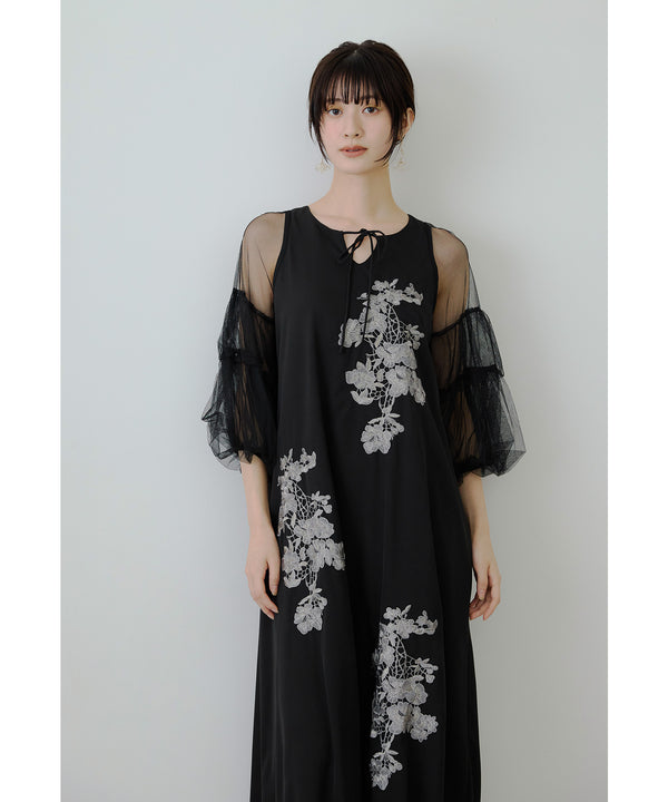{"color":"\u30d6\u30e9\u30c3\u30af","info":"model\uff1aH166cm size\uff1aM"}