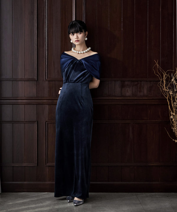 {"color":"\u30cd\u30a4\u30d3\u30fc","info":"model\uff1aH163cm size\uff1aM"}