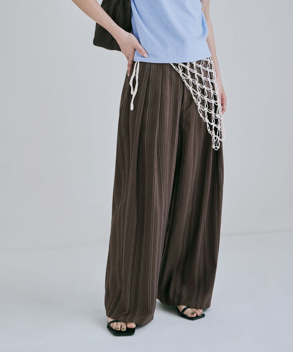 {"color":"\u30d6\u30e9\u30a6\u30f3","info":"model\uff1aH166cm size\uff1aF"}