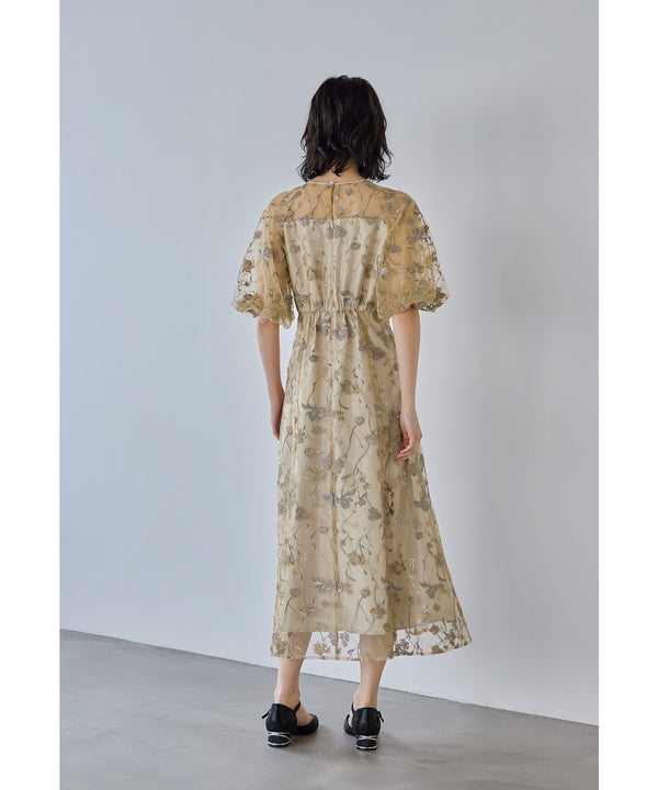 {"color":"\u30a4\u30a8\u30ed\u30fc","info":"model\uff1aH166cm size\uff1aM"}