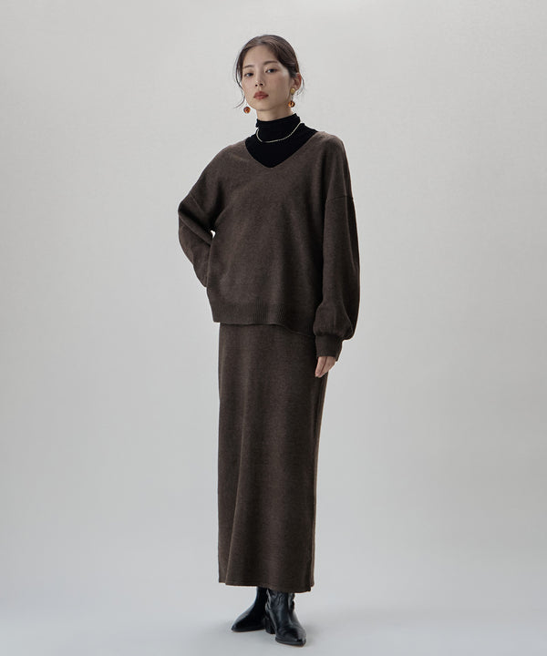 {"color":"\u30d6\u30e9\u30a6\u30f3","info":"model\uff1aH166cm size\uff1aM"}