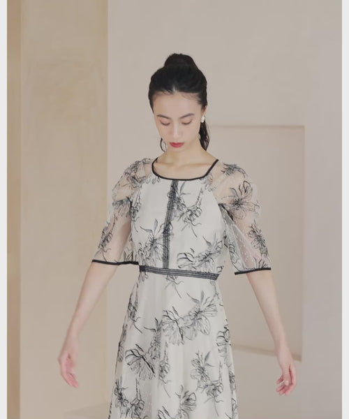 {"color":"\u30d6\u30e9\u30c3\u30af\u00d7\u30d9\u30fc\u30b8\u30e5","info":"model\uff1aH165cm size\uff1aM"}