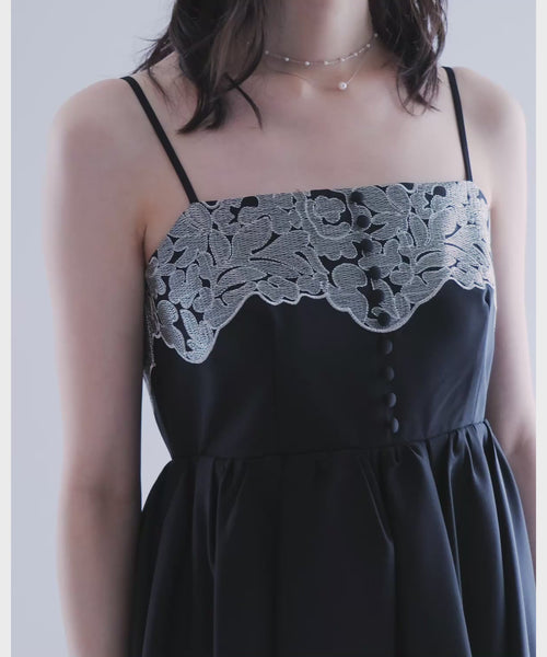 {"color":"\u30d6\u30e9\u30c3\u30af","info":"model\uff1aH166cm size\uff1aM"}