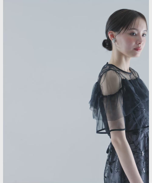 {"color":"\u30d6\u30e9\u30c3\u30af","info":"model\uff1aH167cm size\uff1aM"}