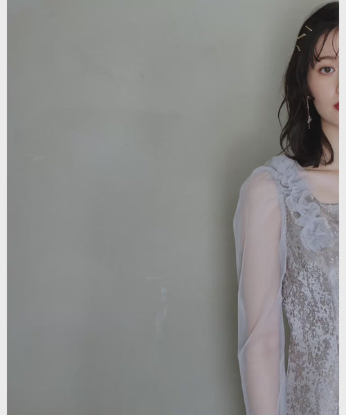 {"color":"\u30b0\u30ec\u30fc","info":"model\uff1aH166cm size\uff1aM"}