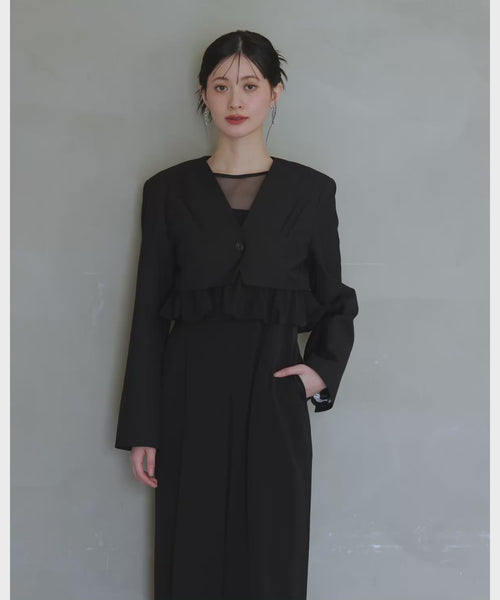 {"color":"\u30d6\u30e9\u30c3\u30af","info":"model\uff1aH166cm size\uff1aM"}