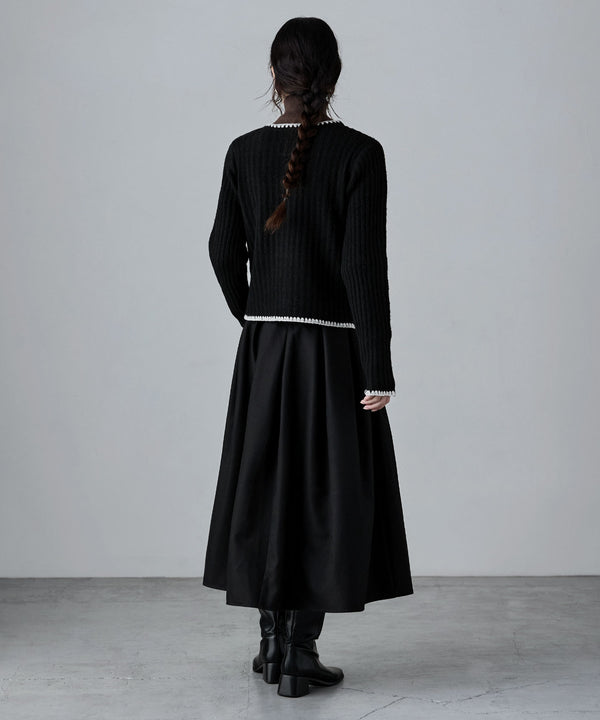 {"color":"\u30d6\u30e9\u30c3\u30af","info":"model\uff1aH166cm size\uff1aF"}