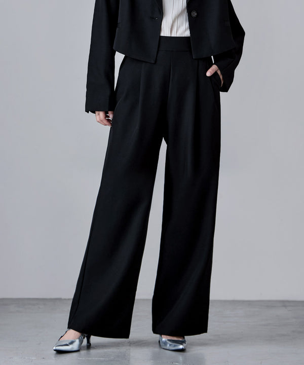 {"color":"\u30d6\u30e9\u30c3\u30af","info":"model\uff1aH166cm size\uff1aM"}