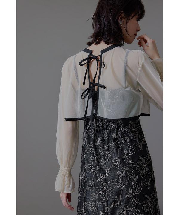 {"color":"\u30d6\u30e9\u30c3\u30af\u30e2\u30ab","info":"model\uff1aH166cm size\uff1aM"}