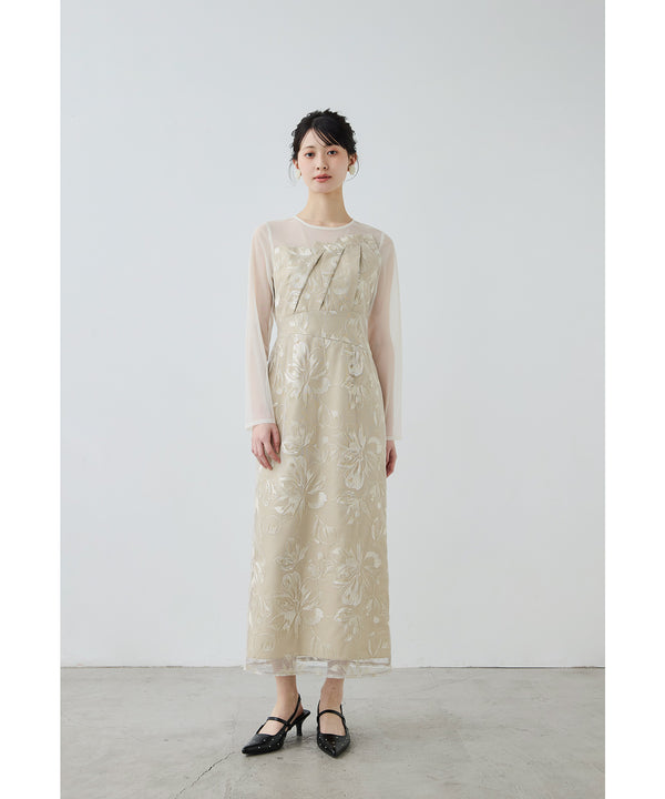 {"color":"\u30d9\u30fc\u30b8\u30e5","info":"model\uff1aH166cm size\uff1aM"}