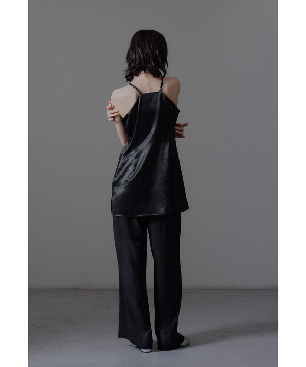 {"color":"\u30d6\u30e9\u30c3\u30af","info":"model\uff1aH166cm size\uff1aM"}