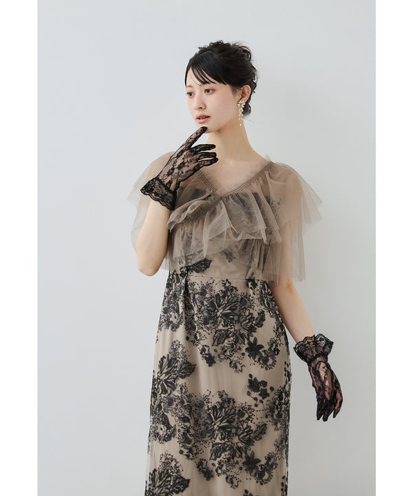 {"color":"\u30d9\u30fc\u30b8\u30e5","info":"model\uff1aH166cm size\uff1aM"}